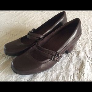 Clark’s Mary Jane Pumps